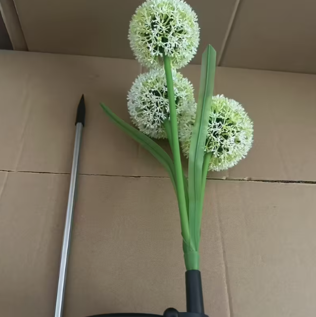 Ліхтар садовий сонячний Кульбаба для різнокольорового підсвічування для саду і газону 2 режими (1705) - фото 3 Ліхтар садовий сонячний Кульбаба для різнокольорового підсвічування для саду і газону 2 режими (1705) - фото 3