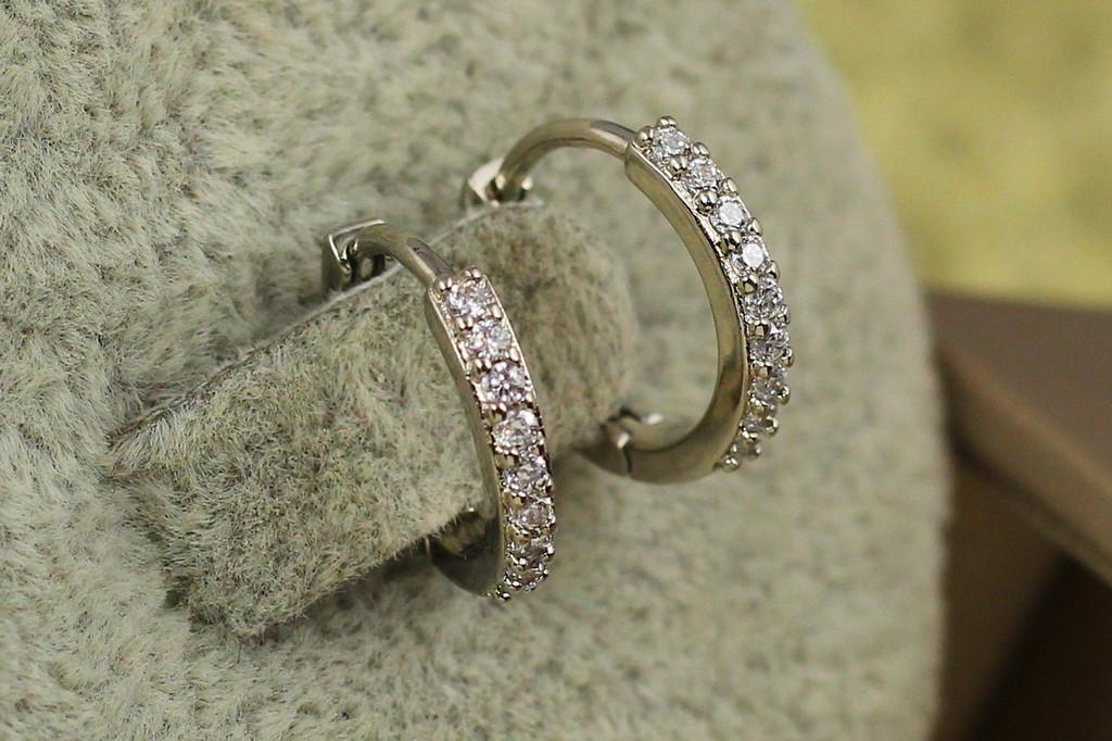 Серьги Xuping Jewelry дорожка из камней 1,3 см Серебристый (1979162377)