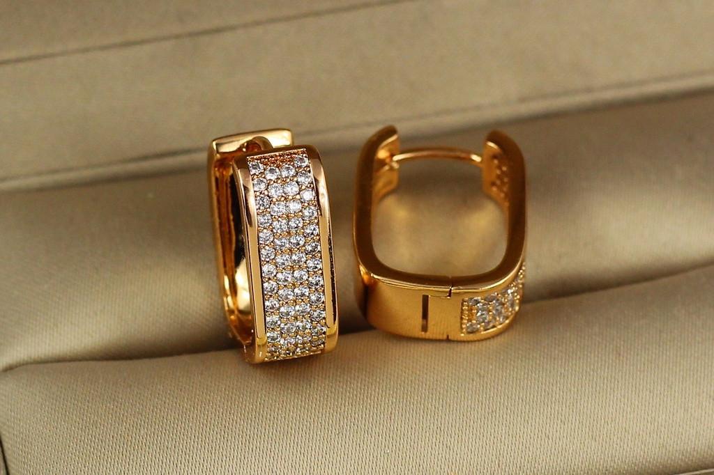 Серьги Xuping Jewelry квадратные кольца 1,8 см Золотистый (2629127635) - фото 3 Серьги Xuping Jewelry квадратные кольца 1,8 см Золотистый (2629127635) - фото 3