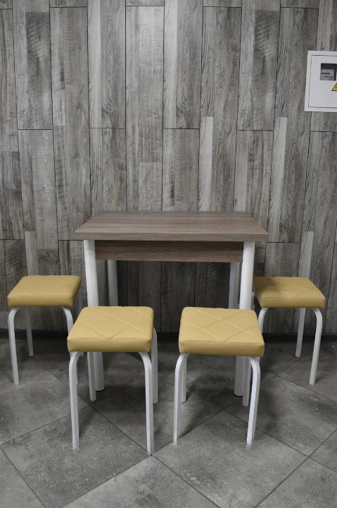 Кухонний комплект Оскар стіл розкладний/табурети 4 шт. Tutti Lux 60х80/80х120х75 см Трюфель/Бежевий (28374814)