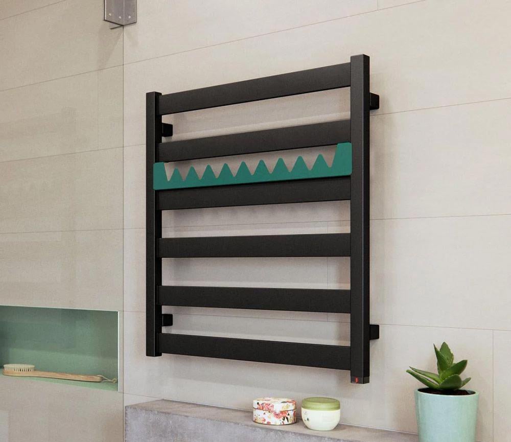 Полотенцесушитель комбинированный Terma Vivo ТЄН MOA с вентилем Integra 670x500 мм Black mat (417)