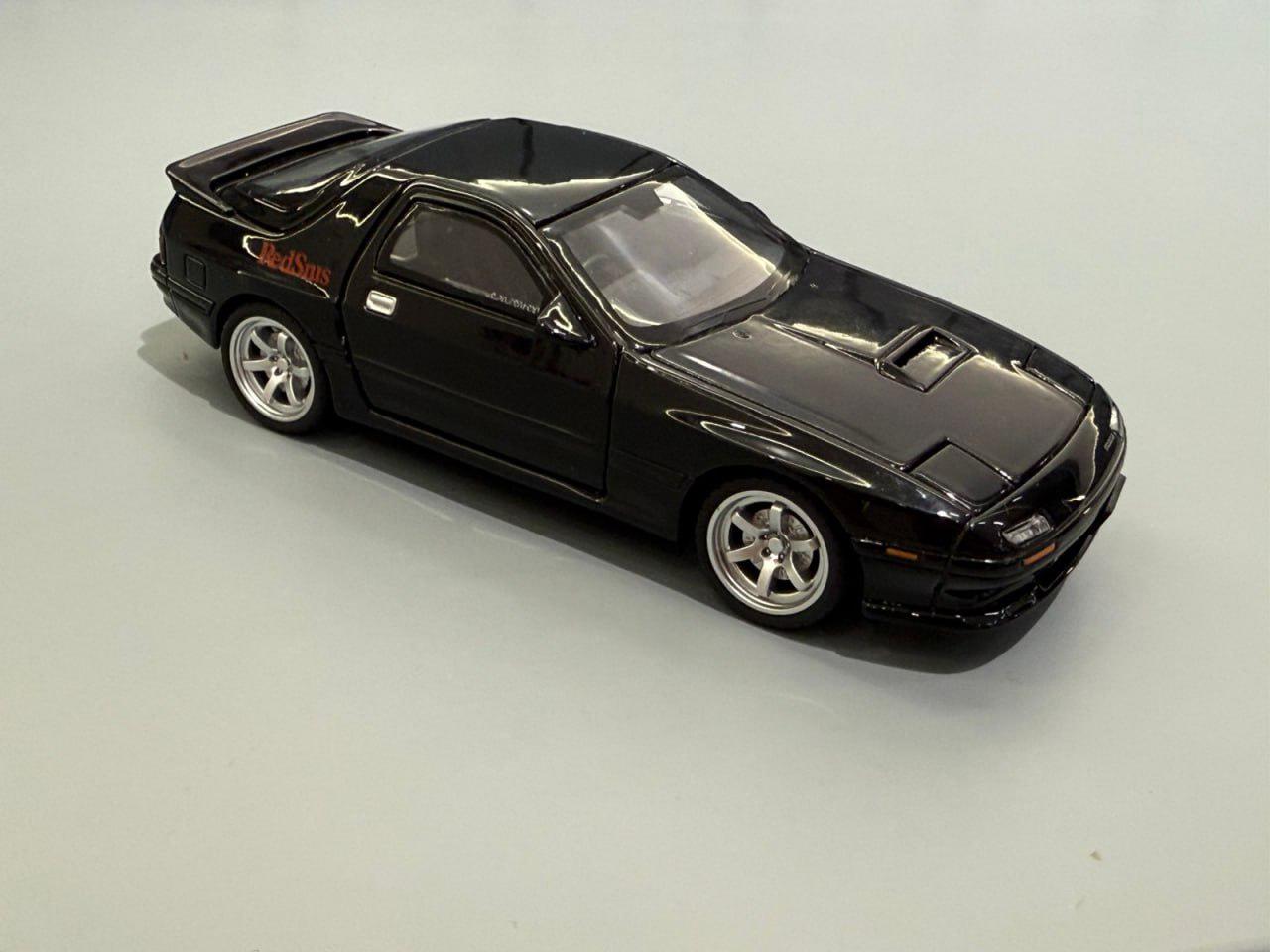 Машинка металлическая АвтоЭксперт Mazda 323 7 1:32 свет/звук/открывается дверь/капот/багажник Черный (36255)