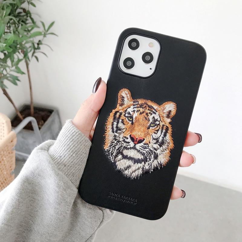 Чехол для iPhone 11 Pro Santa Barbara Polo с вышивкой "Тигр" Черный