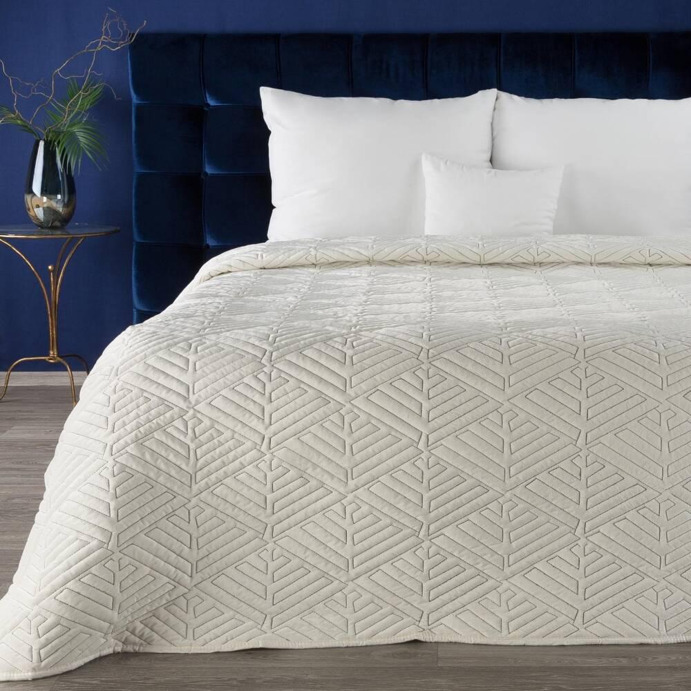 Декоративное покрывало Maestro 220x240 см Молочный (000092340) Декоративное покрывало Maestro 220x240 см Молочный (000092340)