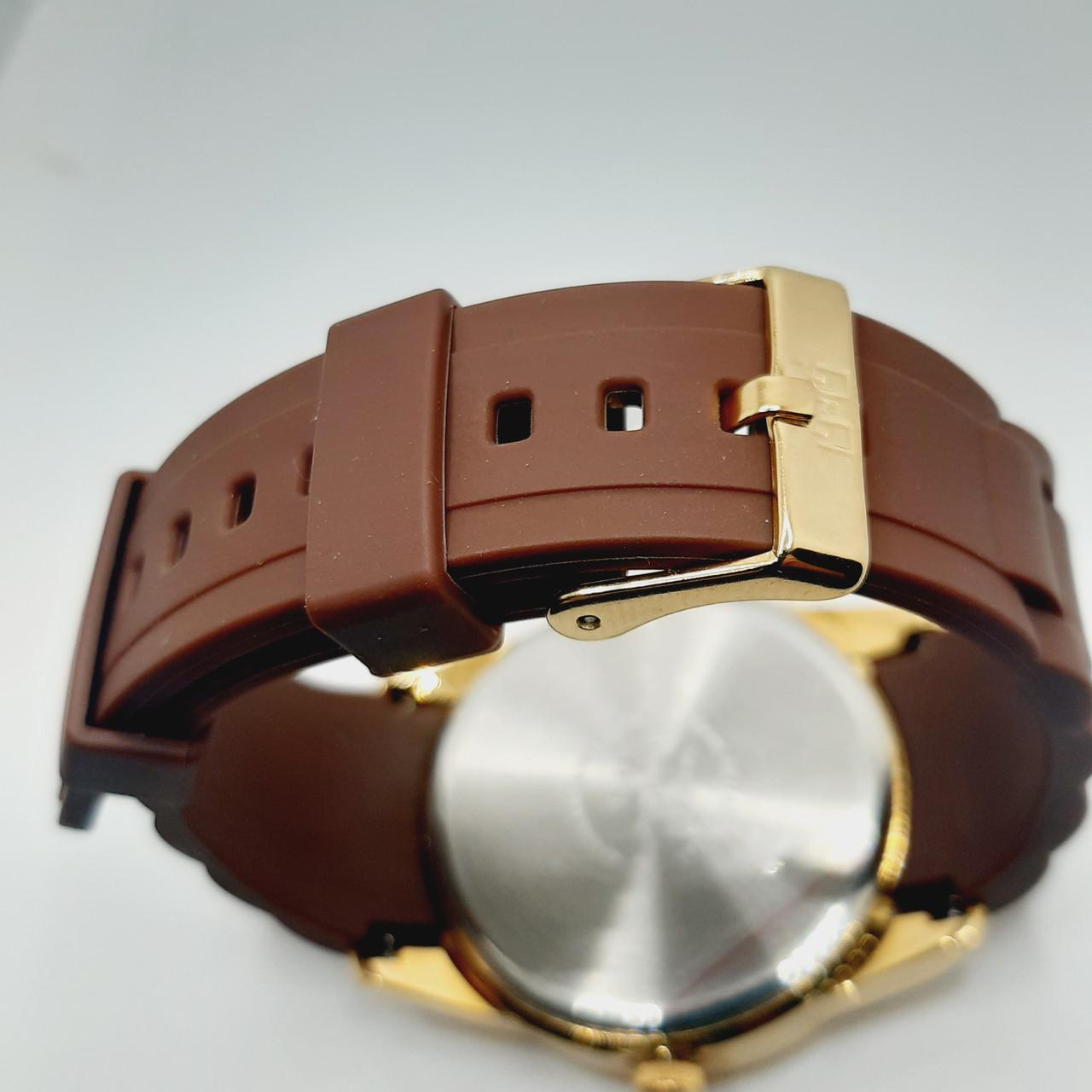 Наручний годинник жіночі Q&Q кварцовий силіконовий ремінець (Q738J103) - фото 4 Наручний годинник жіночі Q&Q кварцовий силіконовий ремінець (Q738J103) - фото 4