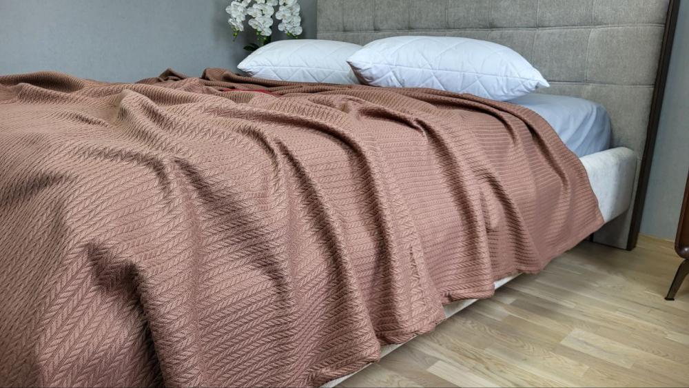 Покрывало Пике Косичка 160x220 см Молочный шоколад (11235) - фото 1