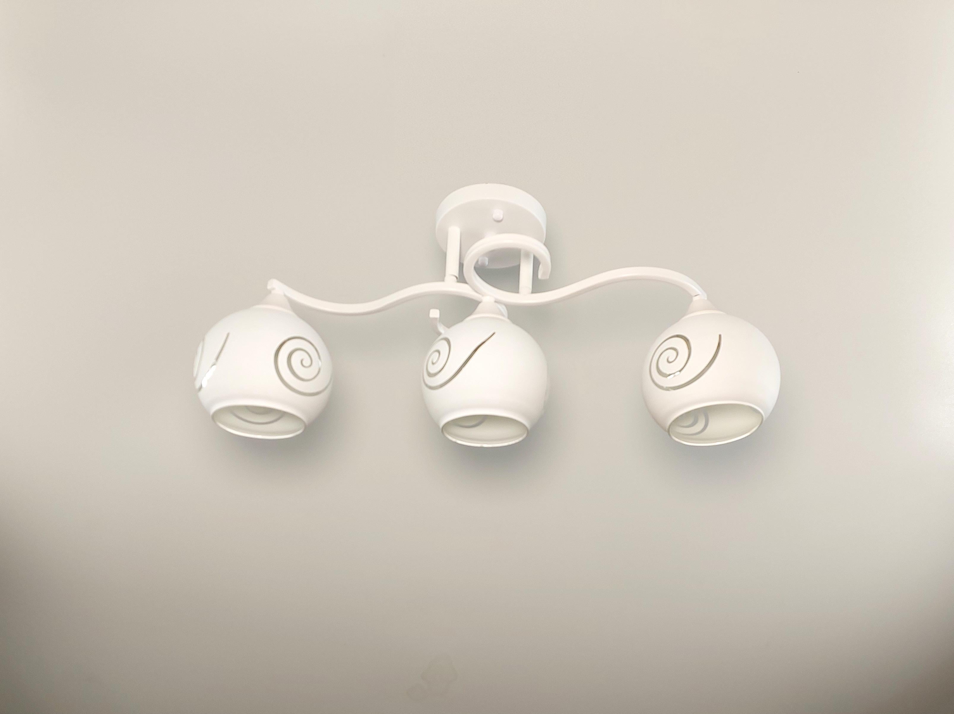 Люстра потолочная 6088/3 на 3 плафона Белый (23183278)