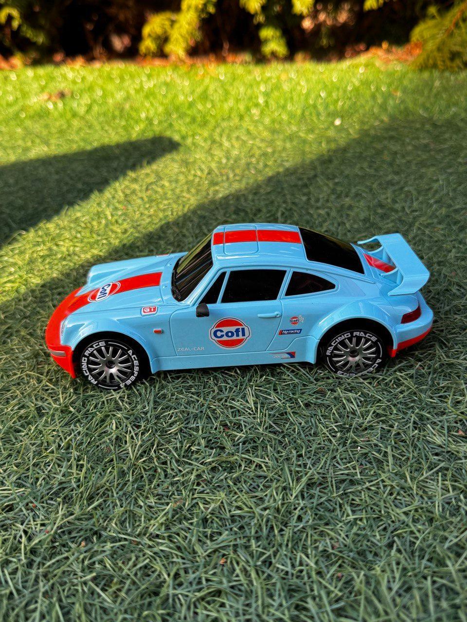 Машинка для дрифта на радиоуправлении полноприводная Fayee 1:20 со светодиодной подсветкой Blue (n6h-02e-39z) - фото 7 Машинка для дрифта на радиоуправлении полноприводная Fayee 1:20 со светодиодной подсветкой Blue (n6h-02e-39z) - фото 7