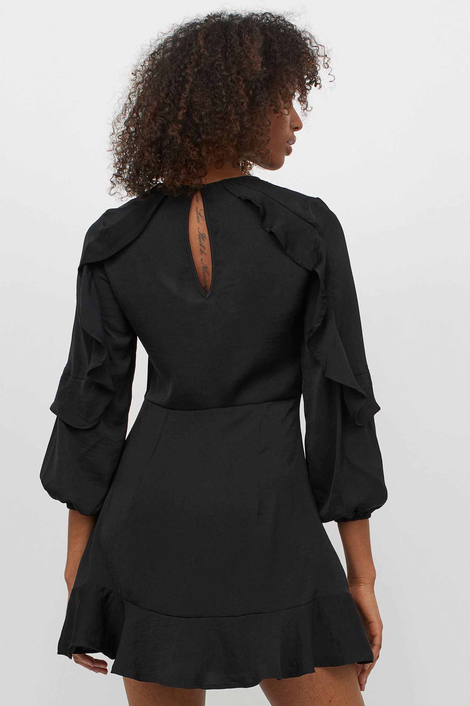 Платье H&M р. 44 Черный (903735b50) - фото 3 Платье H&M р. 44 Черный (903735b50) - фото 3