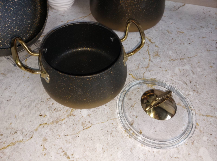 Набір посуду зі сковорідкою OMS з антипригарним покриттям для індукціі 7 предметів Золотий (3041-gold) - фото 5 Набір посуду зі сковорідкою OMS з антипригарним покриттям для індукціі 7 предметів Золотий (3041-gold) - фото 5