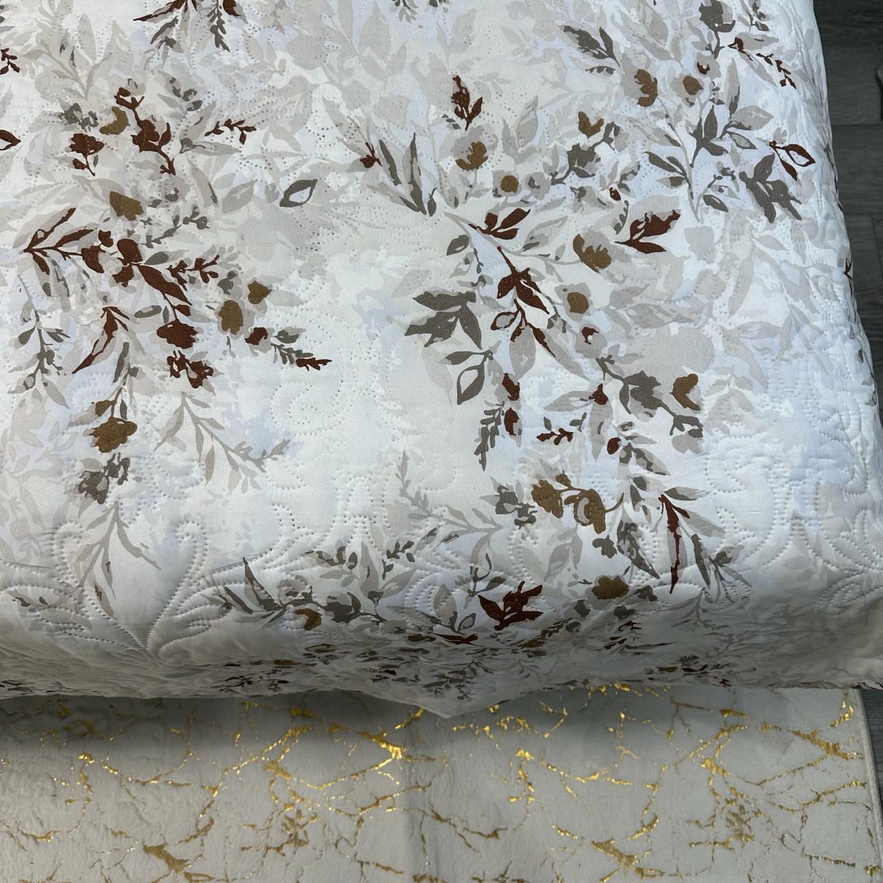 Набор покрывало стеганое 200x230 см/2 наволочки 50x70 см с цветочным рисунком Бежевый (PS-1-3) - фото 4