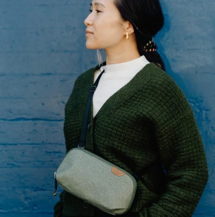 Сумка Peak Design Tech Pouch Small Sage (BTP-S-SG-1) - фото 7 Сумка Peak Design Tech Pouch Small Sage (BTP-S-SG-1) - фото 7