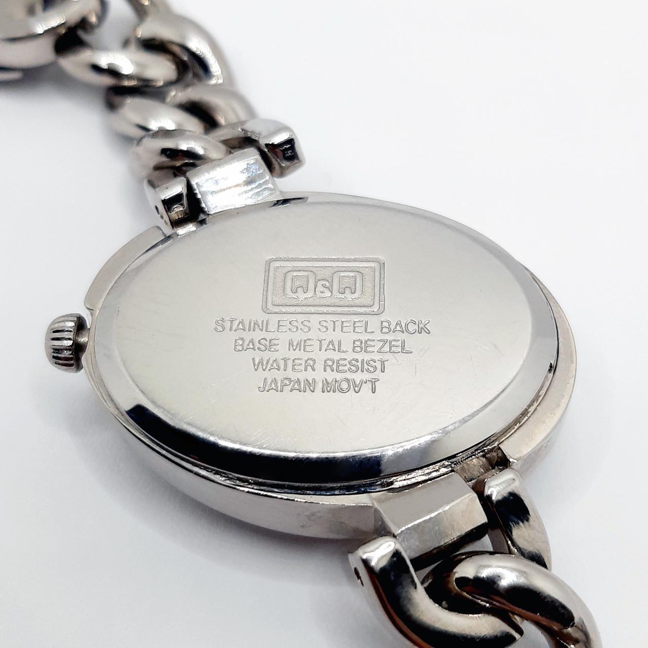 Наручний годинник Q&Q жіночий кварцовий металевий ремінець (GB65-202) - фото 4 Наручний годинник Q&Q жіночий кварцовий металевий ремінець (GB65-202) - фото 4