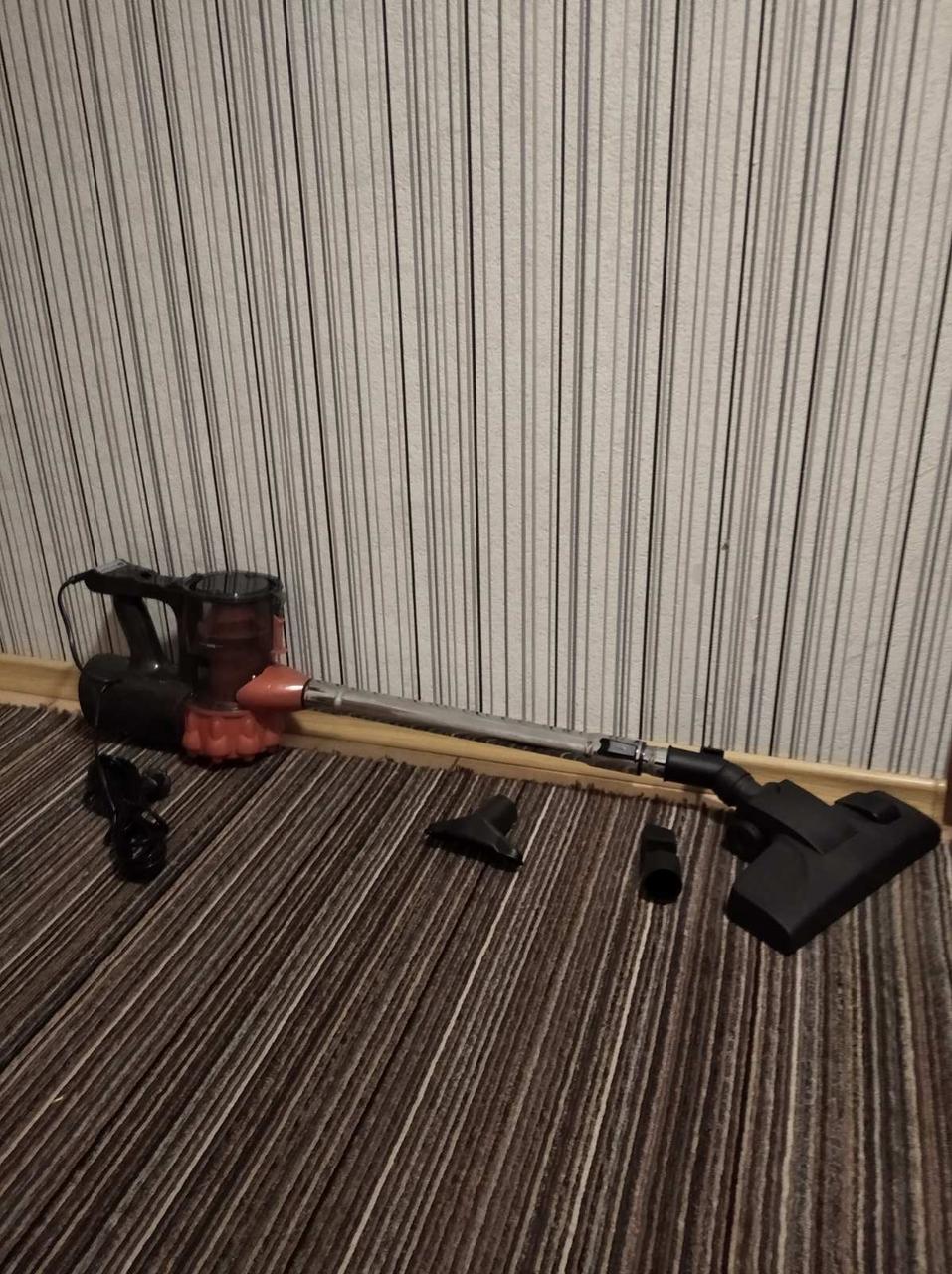 Пылесос ручной вертикальный BT 8673 4200 Вт с контейнером (24170455) - фото 3 Пылесос ручной вертикальный BT 8673 4200 Вт с контейнером (24170455) - фото 3