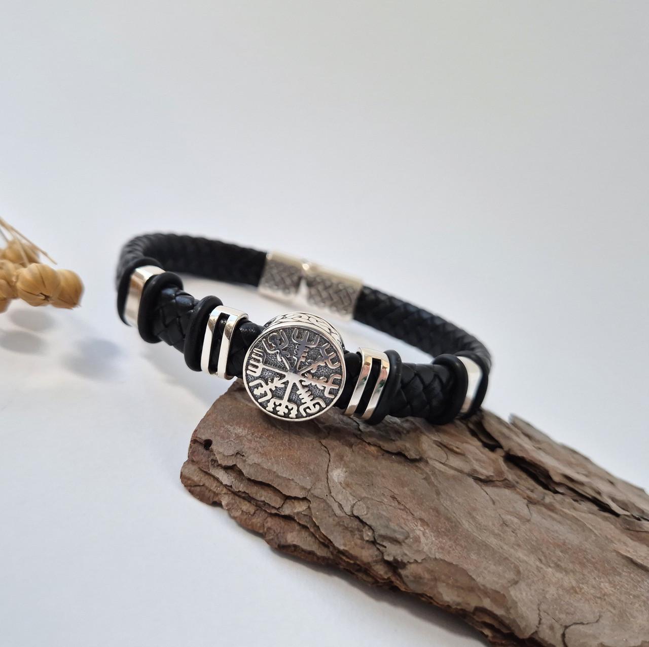 Браслет срібний шкіряний Оберіг рунічний компас 20 см 925 проби чорнене 22,39 г (75324)