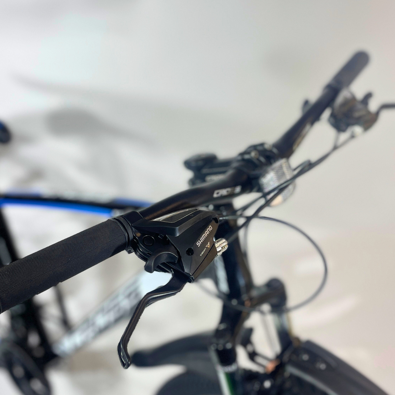 Велосипед гірський Cross Tracker 29" 18" 175-190 см Чорний/Синій (43d6aebb) - фото 2