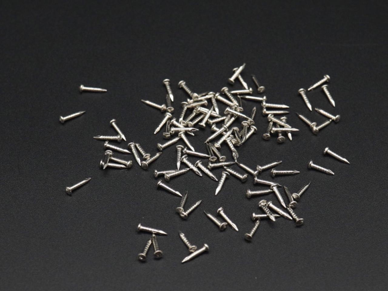 Гвозди декоративные маленькие 1,2х8 мм 100 г Серебряный (298732256)