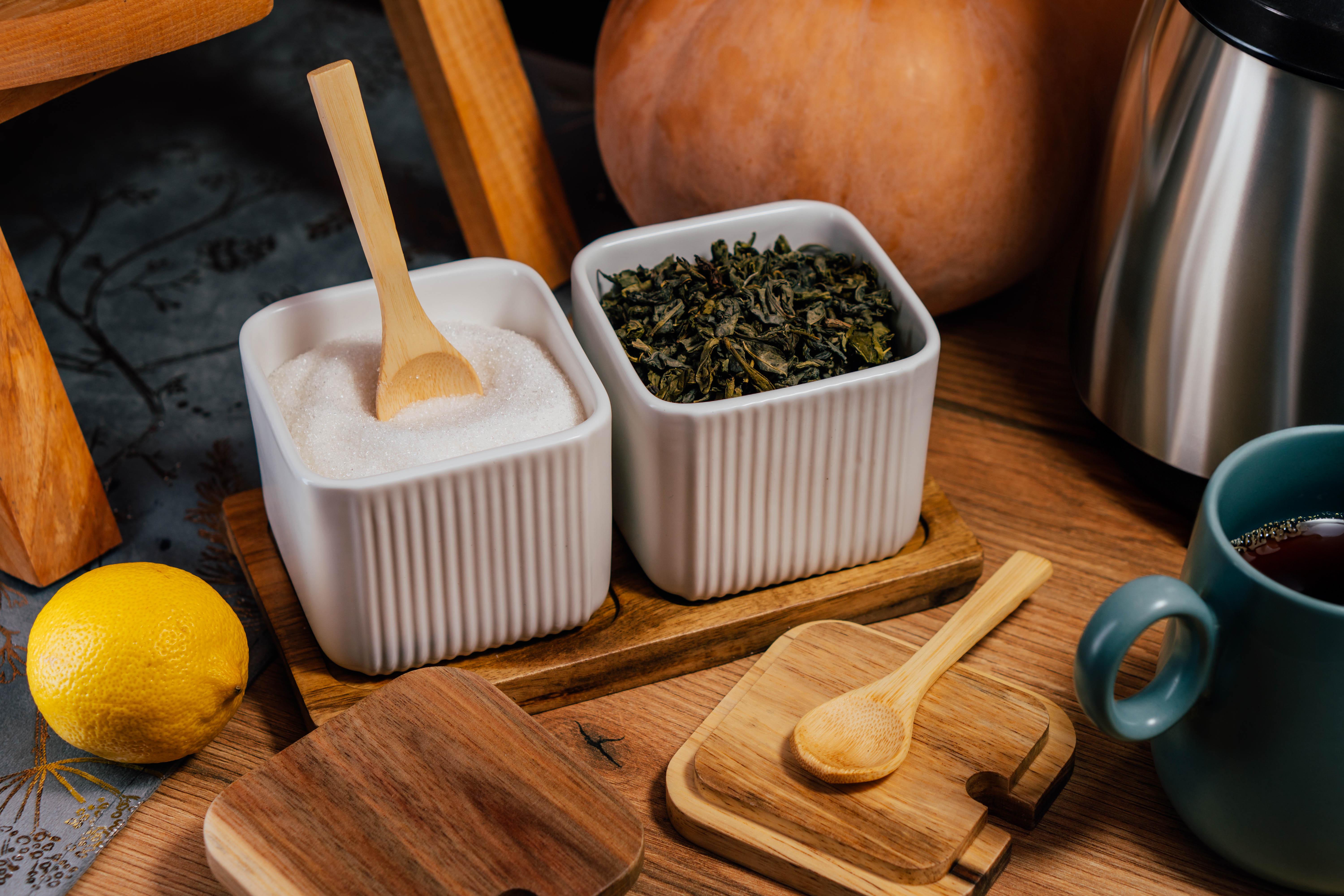 Набір ваз для цукру/солі/кави/чаю з кришечками та ложками 2 шт. Білий (ST0392) - фото 7 Набір ваз для цукру/солі/кави/чаю з кришечками та ложками 2 шт. Білий (ST0392) - фото 7