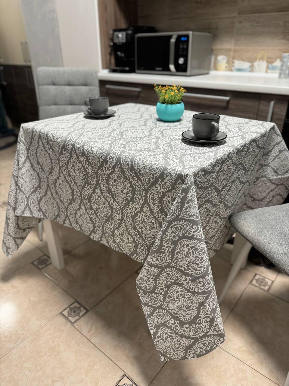 Скатерть Узоры с тефлоновым покрытием хлопковый влагоотталкивающая 110x140 см Серый (14961837)