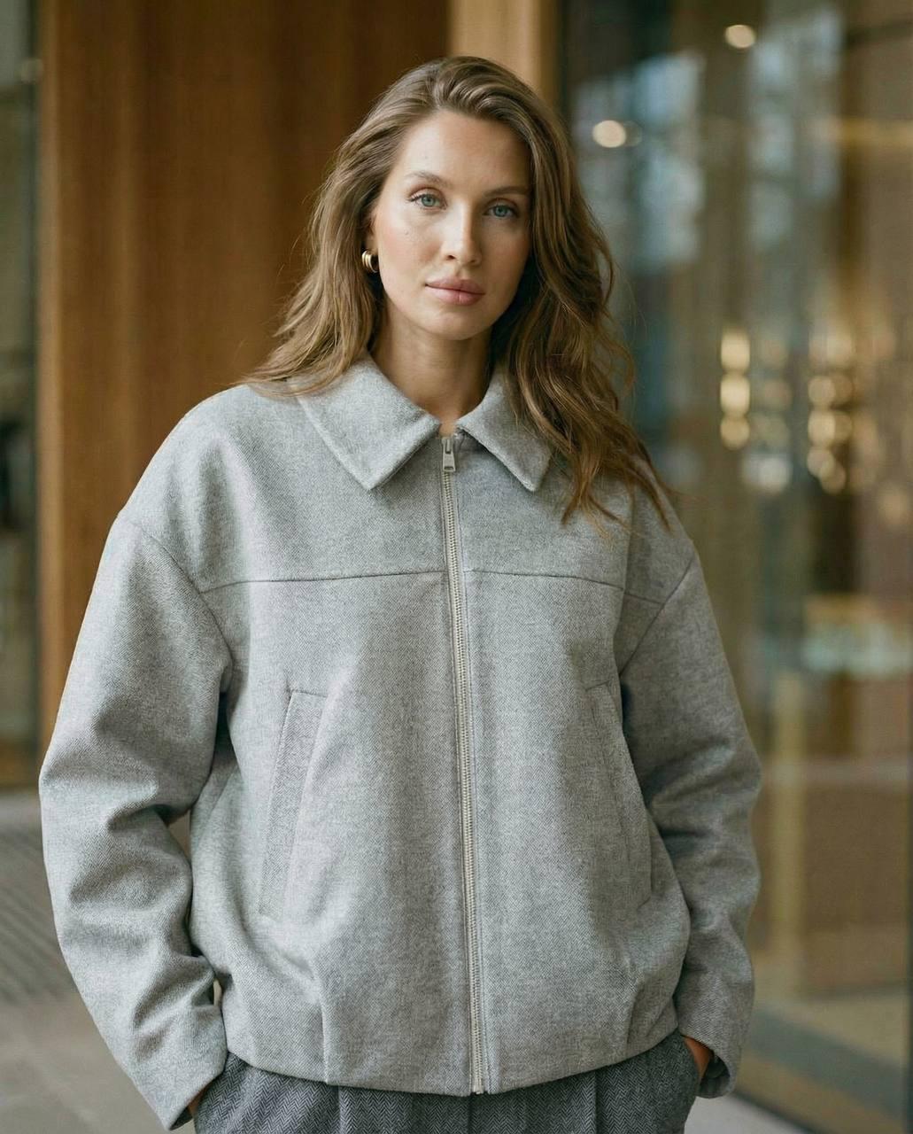 Пальто-бомбер женское укороченное Seventeen SM Серый