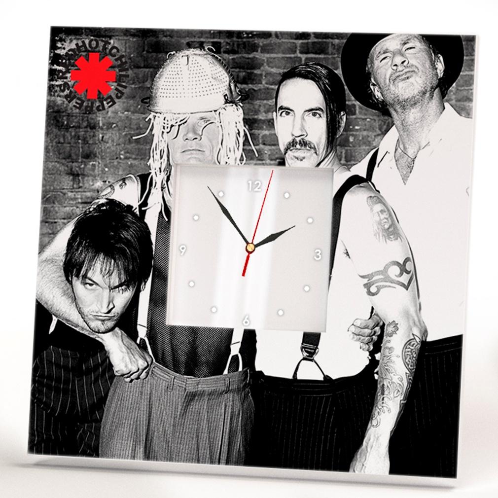 Часы Группа "Red Hot Chili Peppers" 260x260 мм (C03440)