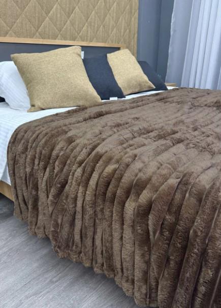 Покрывало из плюша VIP Шарпей 200х230 см Темное какао (87-142) - фото 4 Покрывало из плюша VIP Шарпей 200х230 см Темное какао (87-142) - фото 4