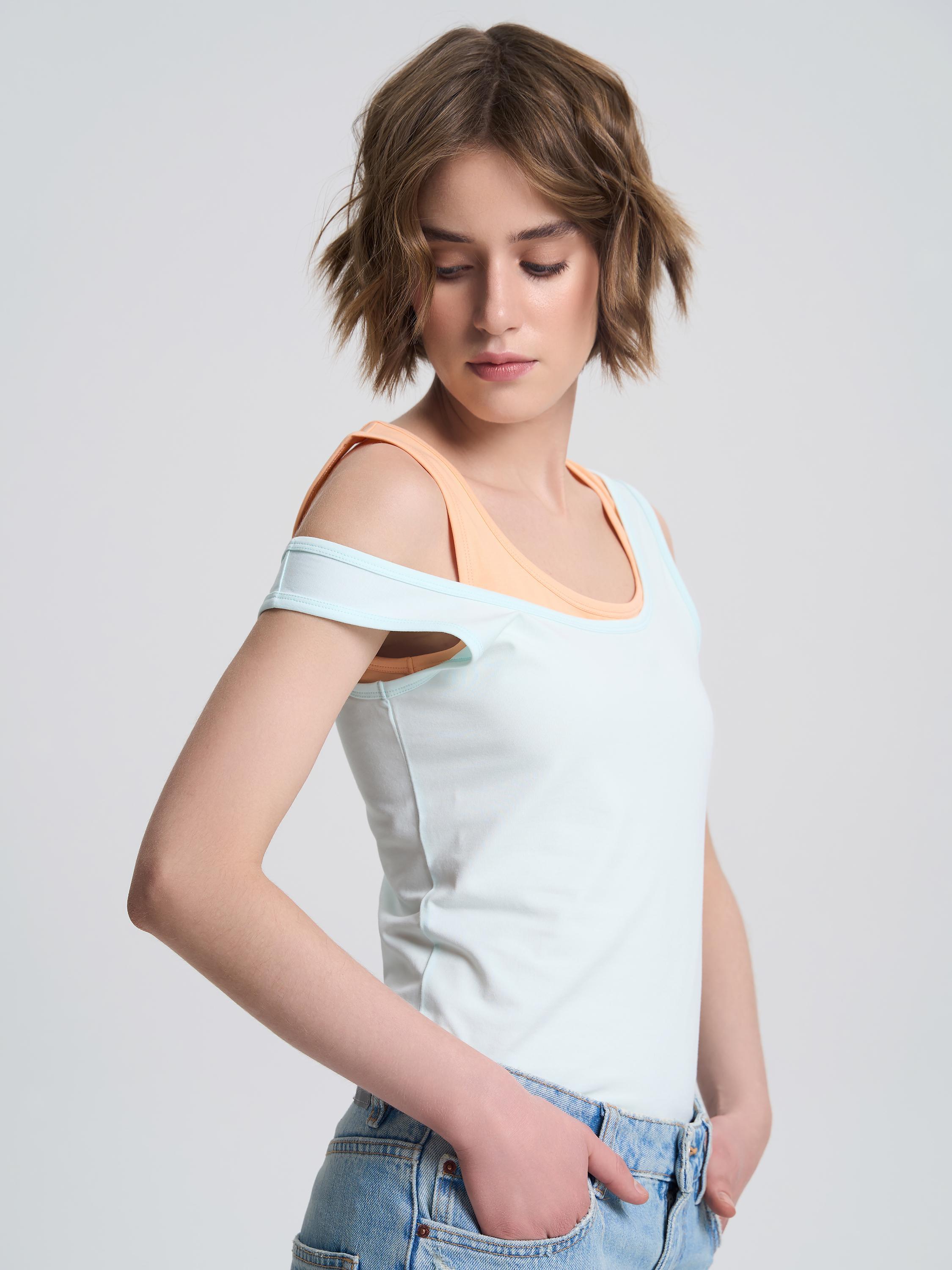 Майка жіноча на широких бретелях ROZA 200126 S Бірюзовий (4824005715358) - фото 4 Майка жіноча на широких бретелях ROZA 200126 S Бірюзовий (4824005715358) - фото 4