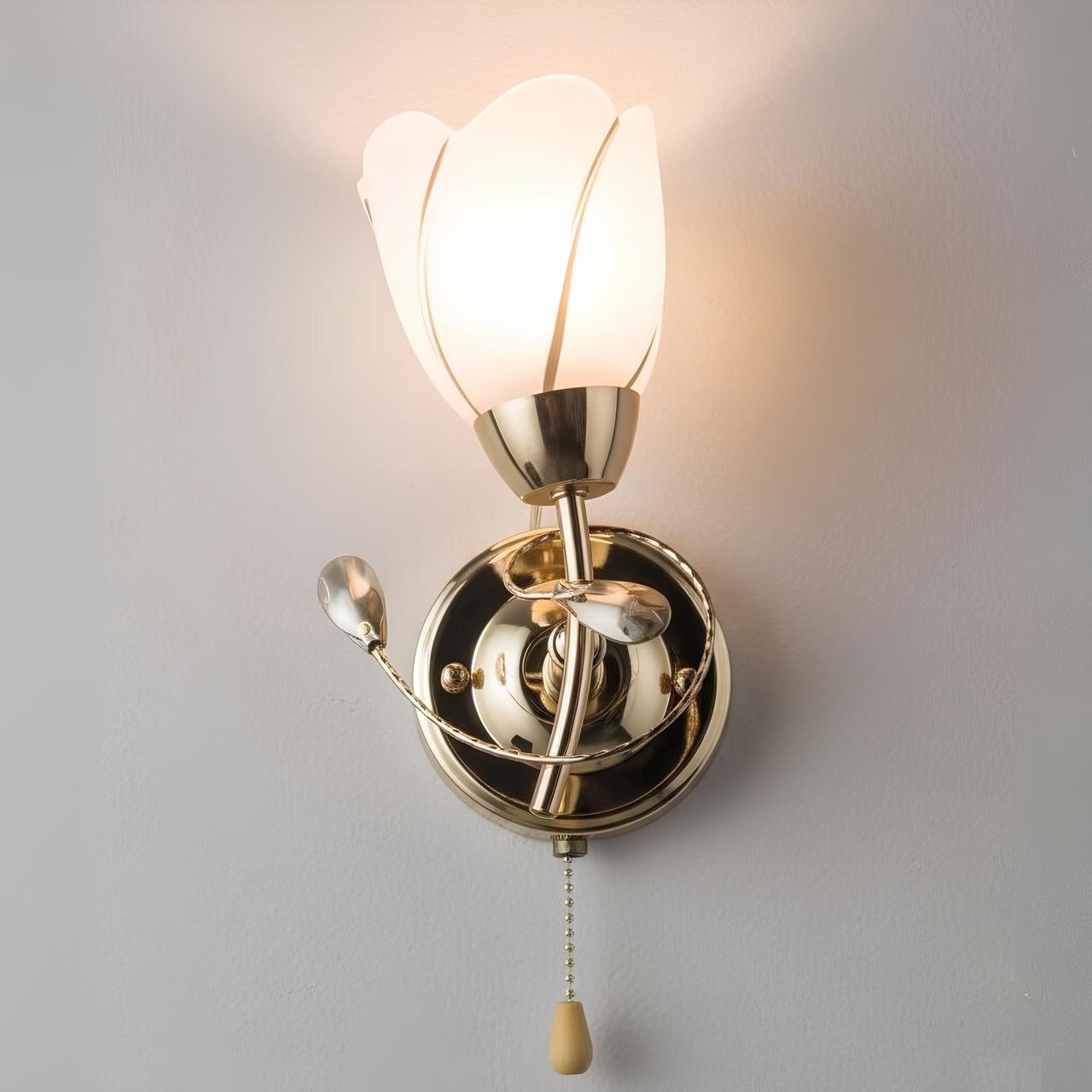 Бра Valeso с плафоном в форме цветка под лампу Е27 Золотой (B N0282/1W)