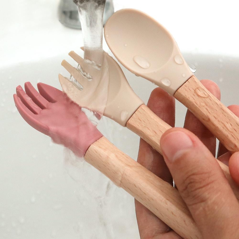 Набір дитячого посуду Cheeks з гризунком прорізувачем-брязкальцем Бежевий (28110864) - фото 10