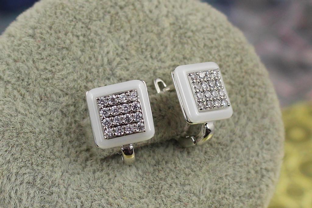 Серьги Xuping Jewelry Окошко с керамикой 10 мм Серебристый/Белый (1878163745)