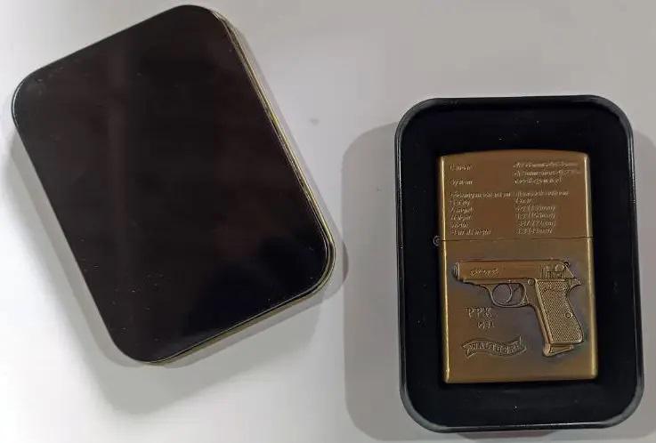 Зажигалка бензиновая Пистолет Walther PPK (32162136)