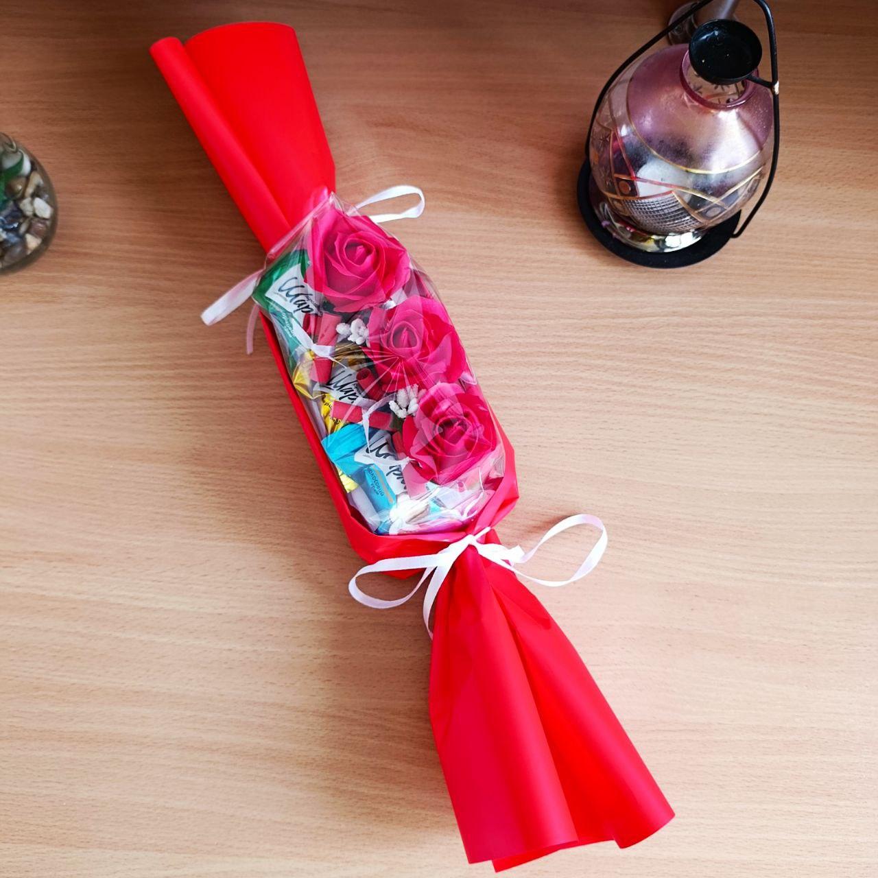 Набор с конфетами розами и 11 причинами почему я тебя любю на день влюбленных/8 марта/день рождения (ar197)