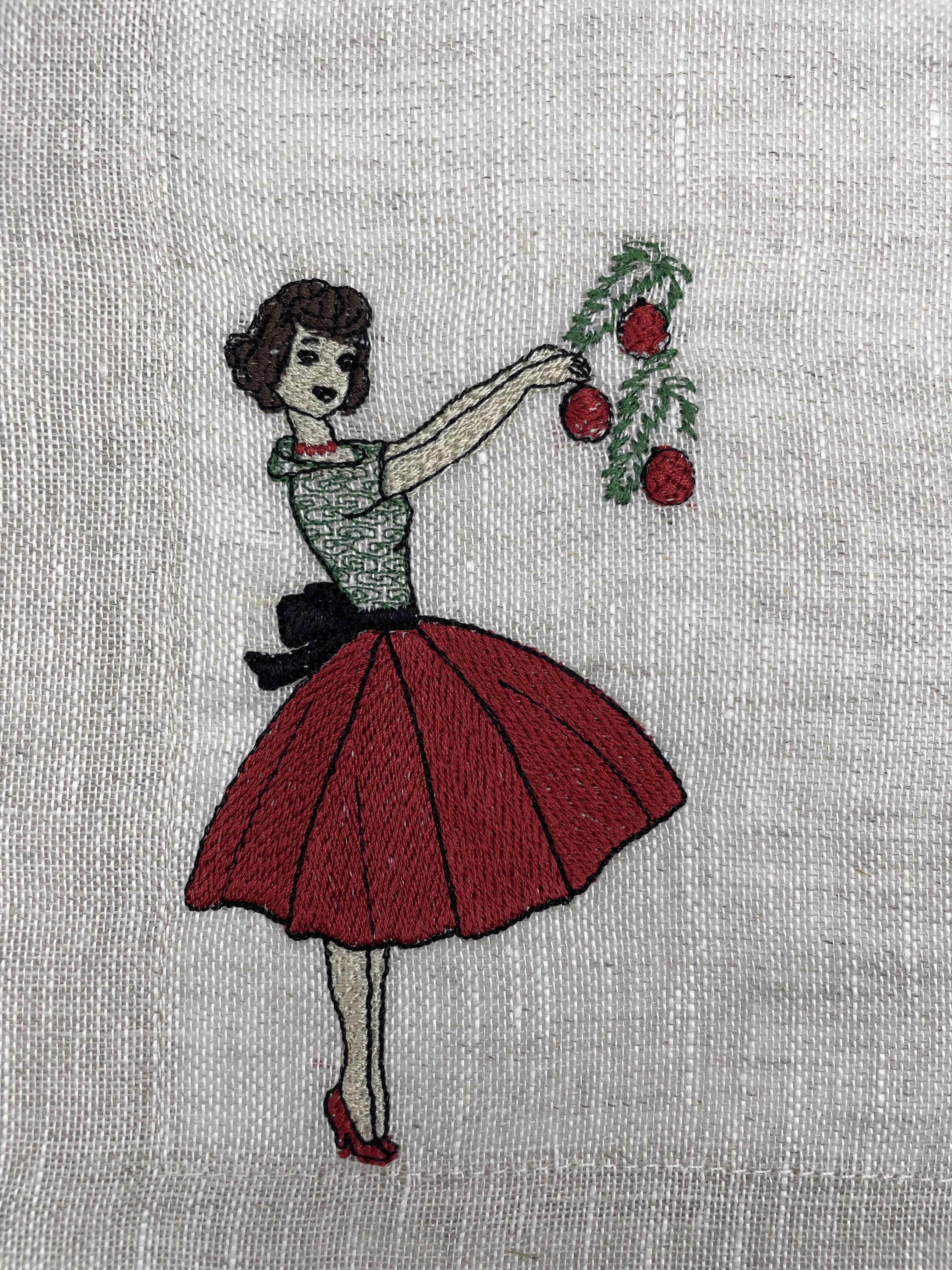 Мешочек для хлеба с вышивкой Девочка с игрушками 30х40 см (30074520) - фото 3 Мешочек для хлеба с вышивкой Девочка с игрушками 30х40 см (30074520) - фото 3