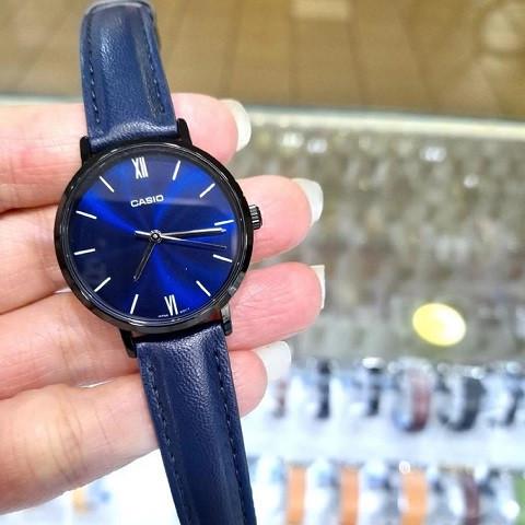 Наручний годинник Casio LTP-VT02BL-2A кварцевий D 34 мм (11782382) - фото 2 Наручний годинник Casio LTP-VT02BL-2A кварцевий D 34 мм (11782382) - фото 2