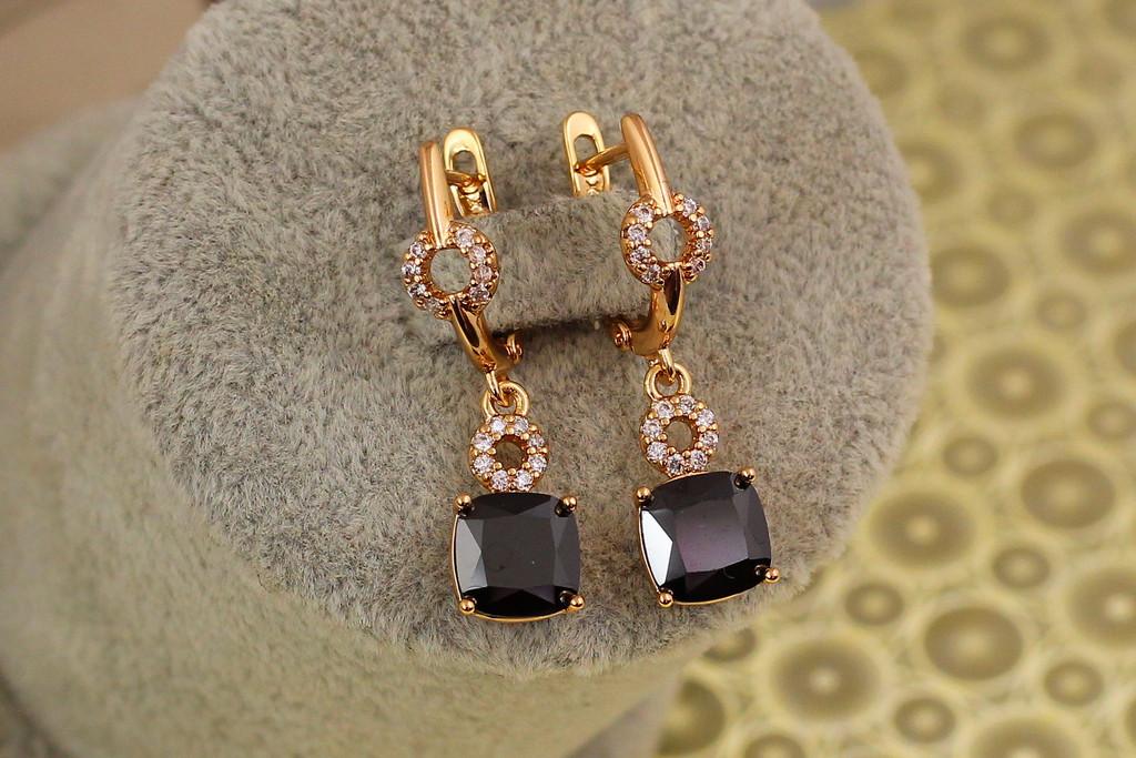 Серьги подвески Xuping Jewelry куплет с черным камнем 3 см Золотистый (2442419610)