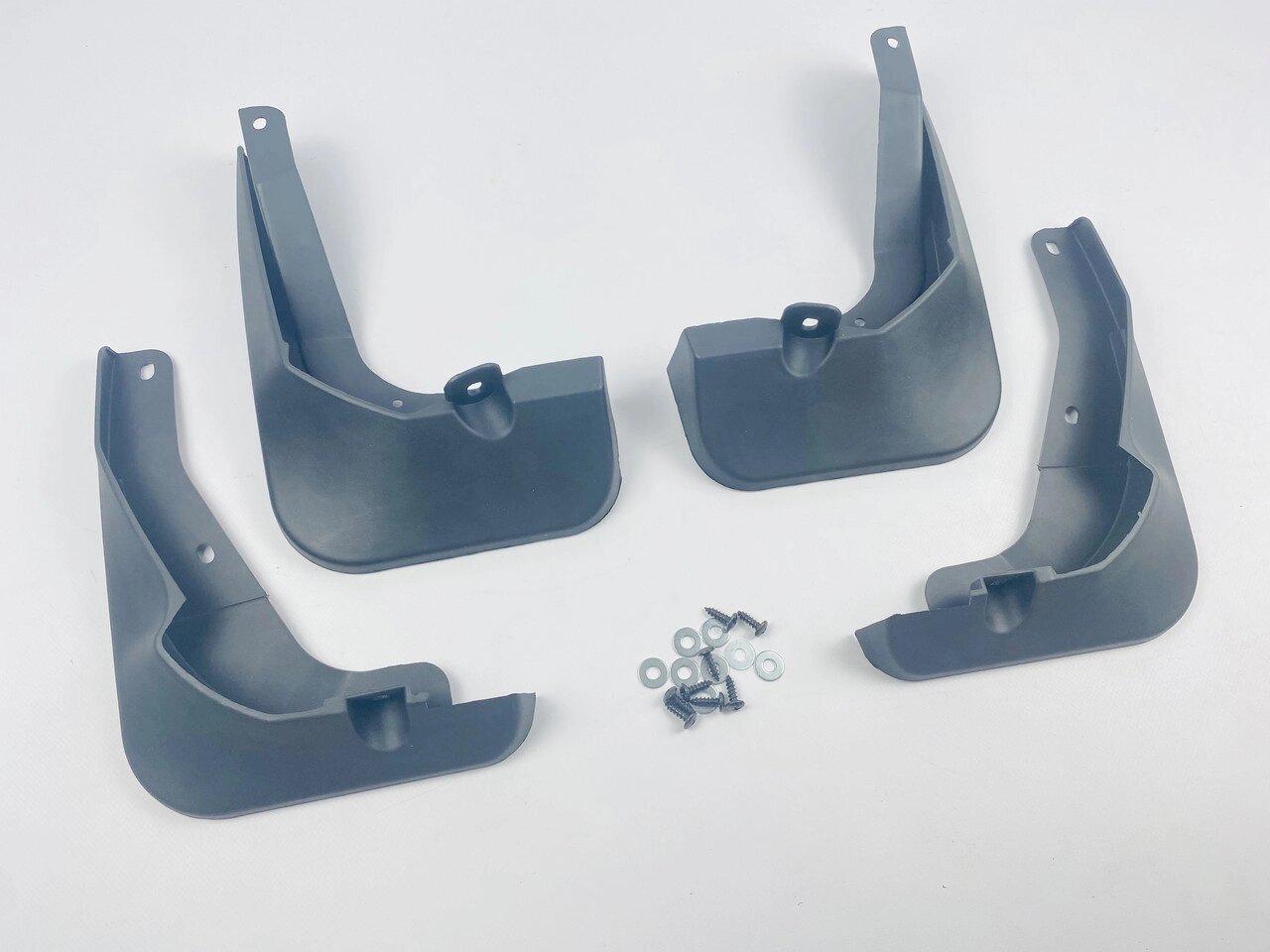 Брызговики Surtep для Ford Focus 4 2019+ гг. седан (00-00014306) Брызговики Surtep для Ford Focus 4 2019+ гг. седан (00-00014306)