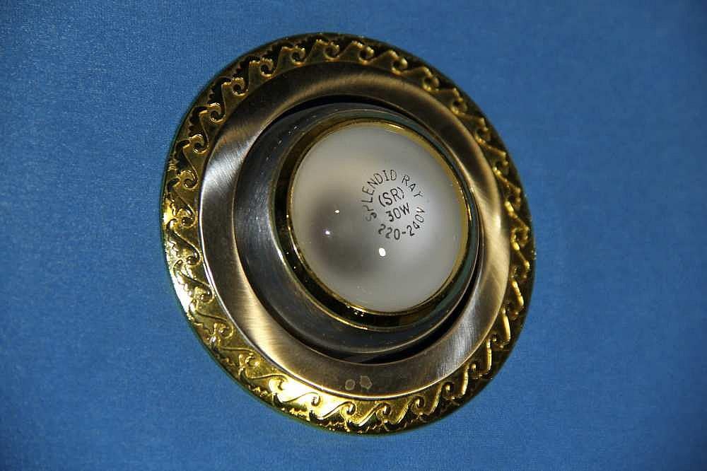 Точечный светильник Ray ZJ1183B R39 с лампочкой SNG (IR007360)