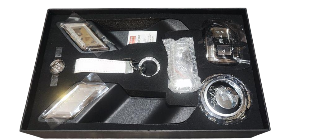 Набір подарунковий накладки салону Mitsubishi Outlander 4 2022-2025 7 шт. (27455813)