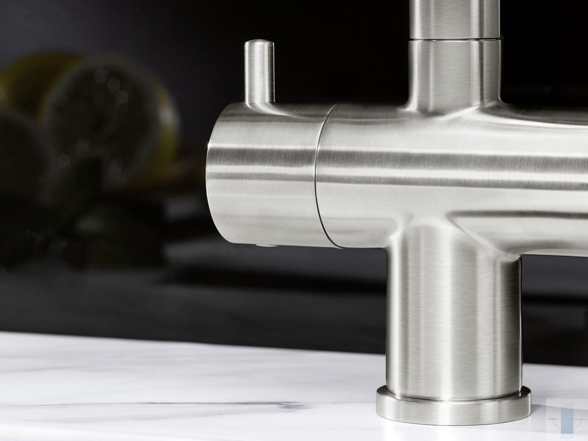 Кухонний змішувач Blanco FONTAS-S II PVD Steel (3198) - фото 3 Кухонний змішувач Blanco FONTAS-S II PVD Steel (3198) - фото 3