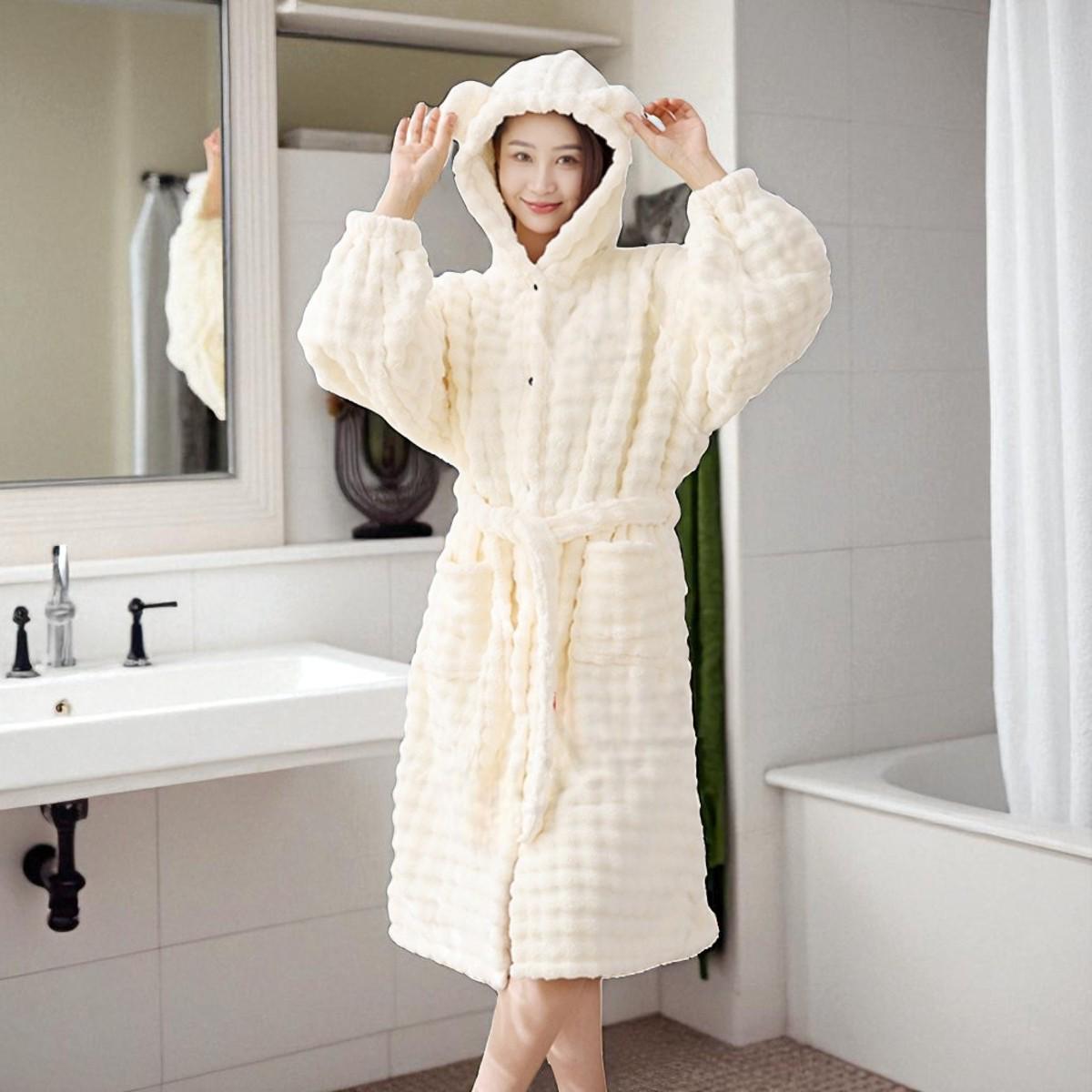 Халат женский теплый Koloco с капюшоном one size (41994) - фото 2 Халат женский теплый Koloco с капюшоном one size (41994) - фото 2