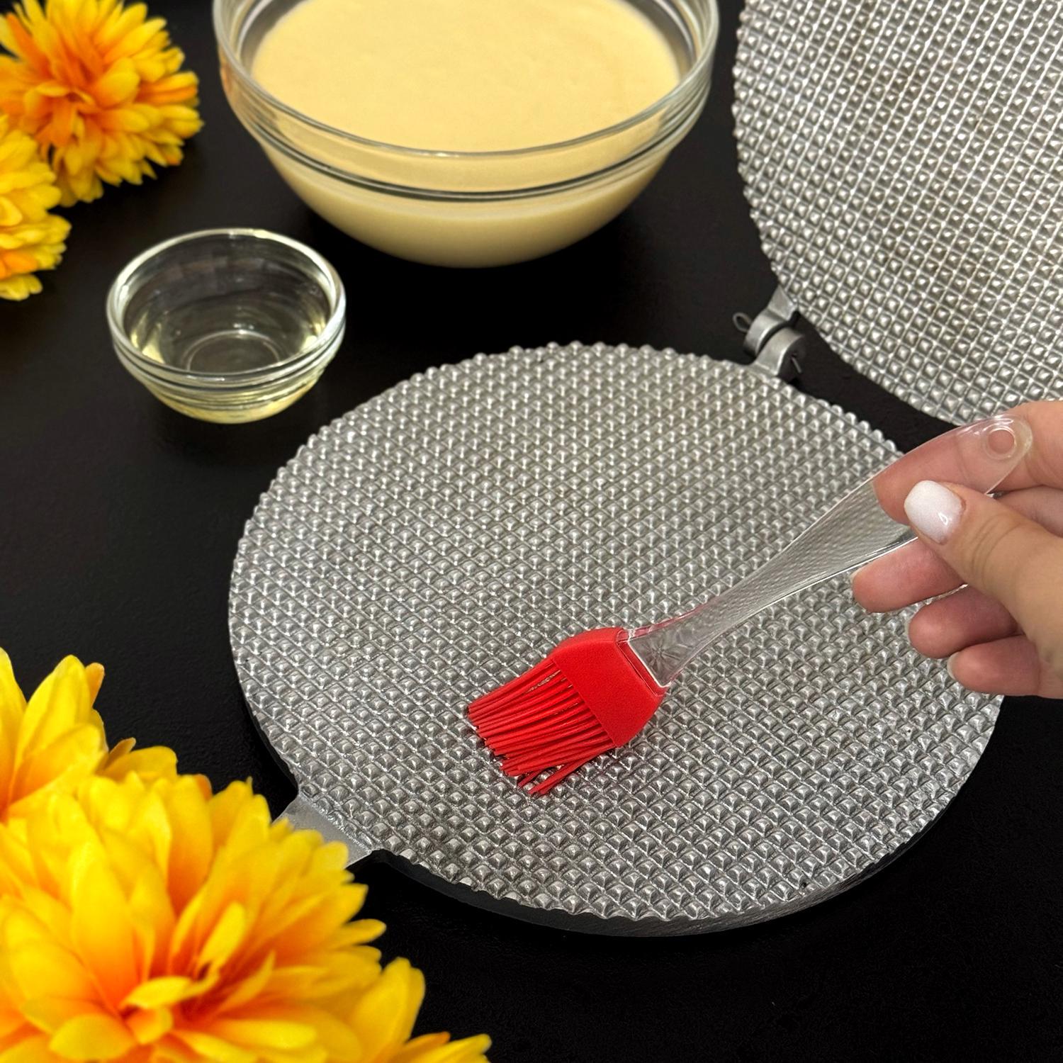 Форма для випічки вафельних коржів для тортових вафель на плиті Ø 18 см зі знімними ручками (28843773) - фото 18 Форма для випічки вафельних коржів для тортових вафель на плиті Ø 18 см зі знімними ручками (28843773) - фото 18