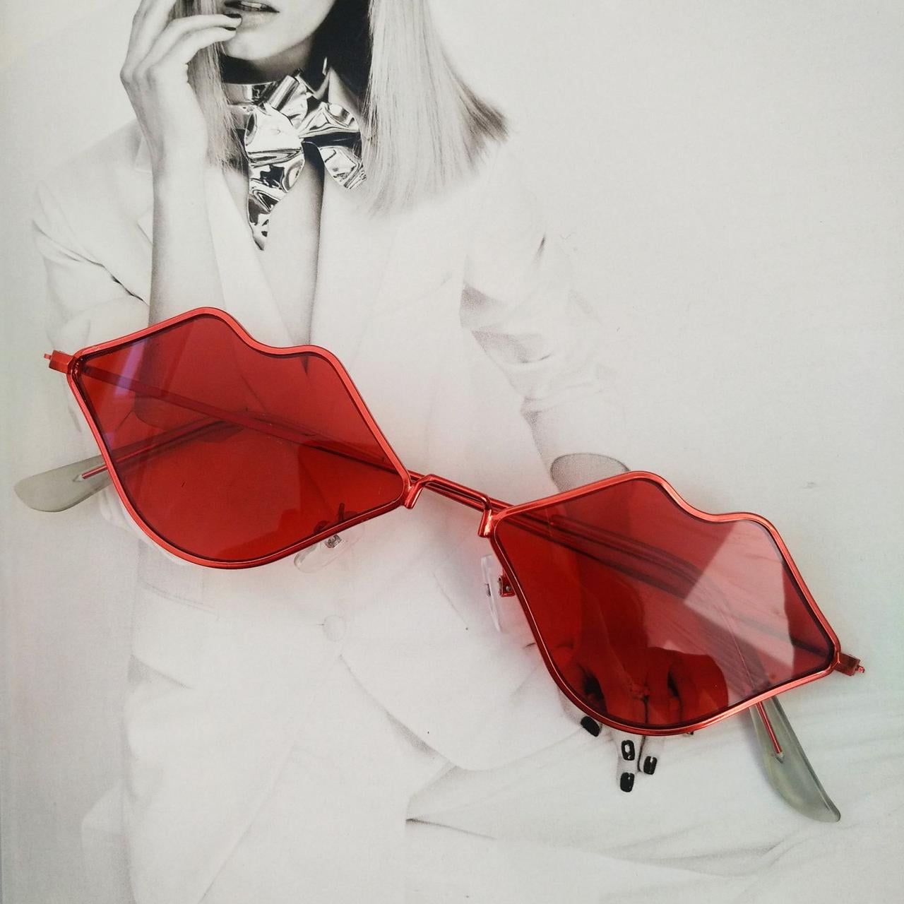 Очки в форме губ Красный