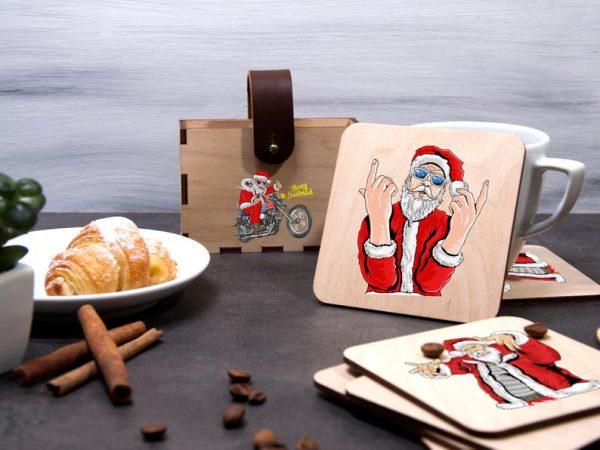 Новогодний комплект деревянных подставок WoodPresentStudio под горячее светлая коробка