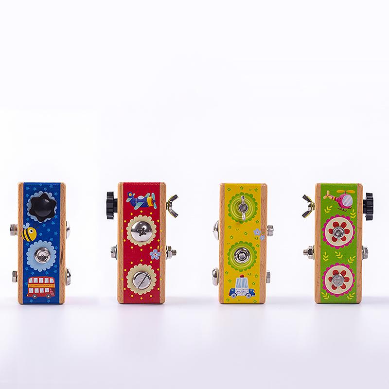 Дитяча розвиваюча іграшка Бізіборд DW-063 дерев'яна викрутка багатофункціональна - фото 3 Дитяча розвиваюча іграшка Бізіборд DW-063 дерев'яна викрутка багатофункціональна - фото 3