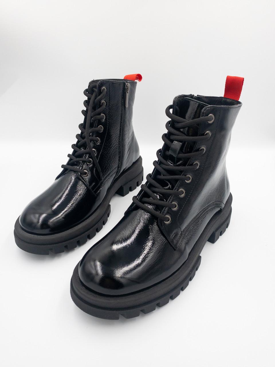 Ботинки демисезонные женские Bistfor лак р. 41 Черный (14402/226ут)