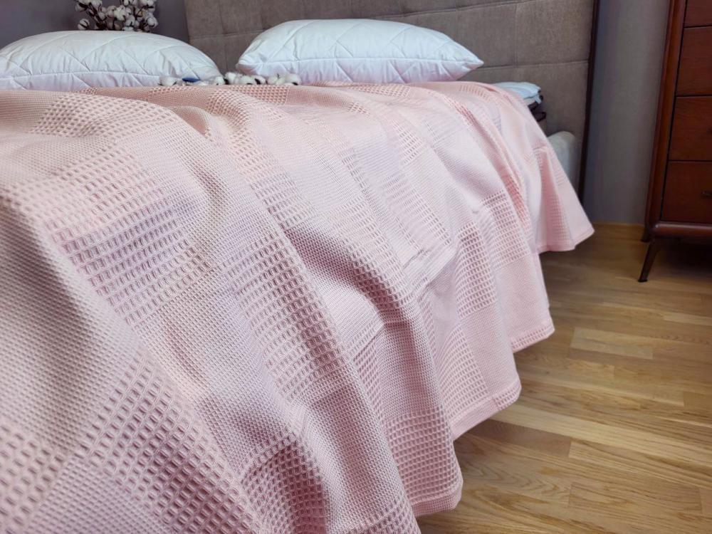 Покрывало Пике Вафелька 160x220 см Розовый (11163) - фото 4 Покрывало Пике Вафелька 160x220 см Розовый (11163) - фото 4