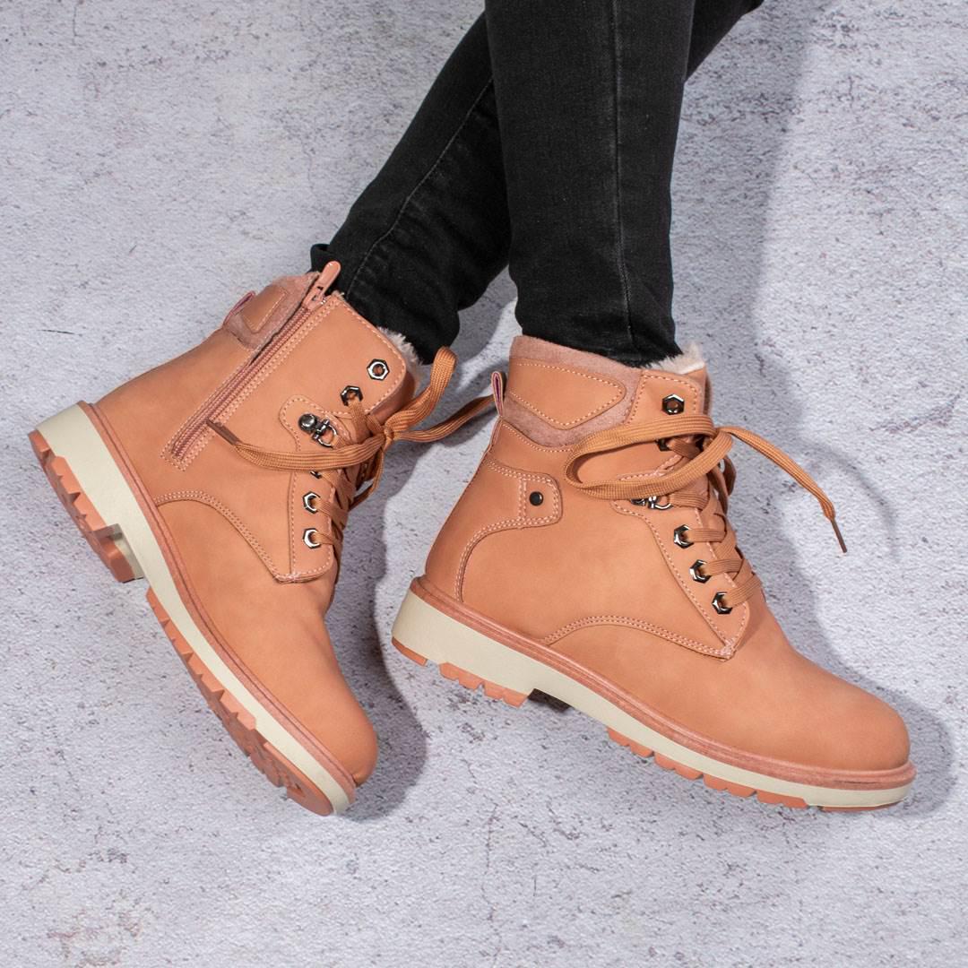 Ботинки женские зимние на меху 326425 р. 38 24 см