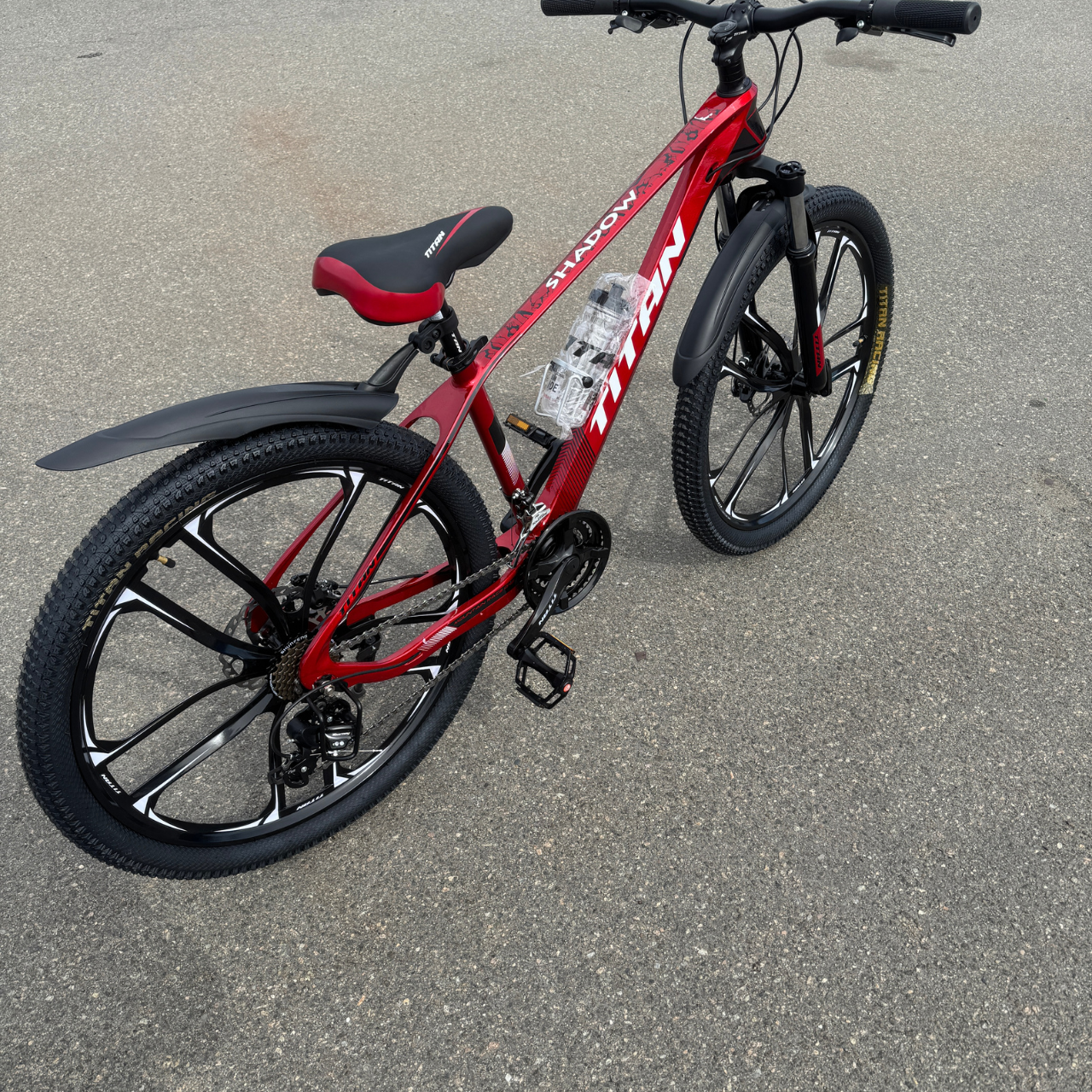 Велосипед подрібний на литих дисках Titan 26" Shadow 2025 15,5" Red/Black - фото 5