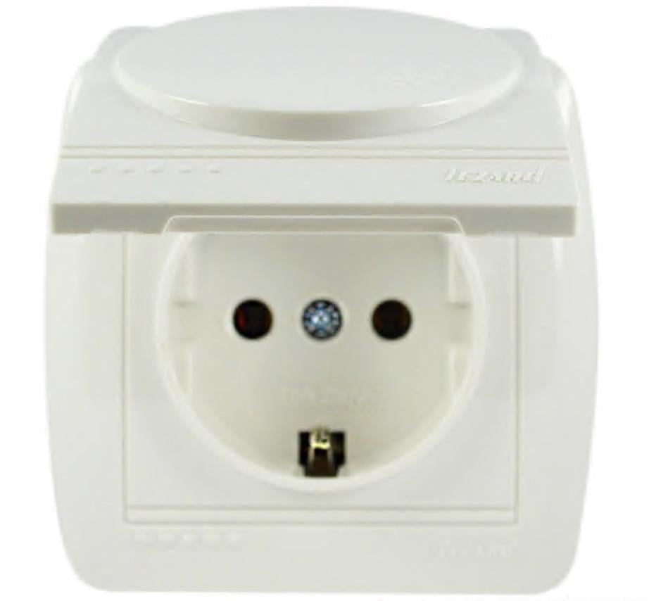 Розетка накладная одинарная с заземлением Lezard Demet и крышкой IP20 Белый (00000000667)