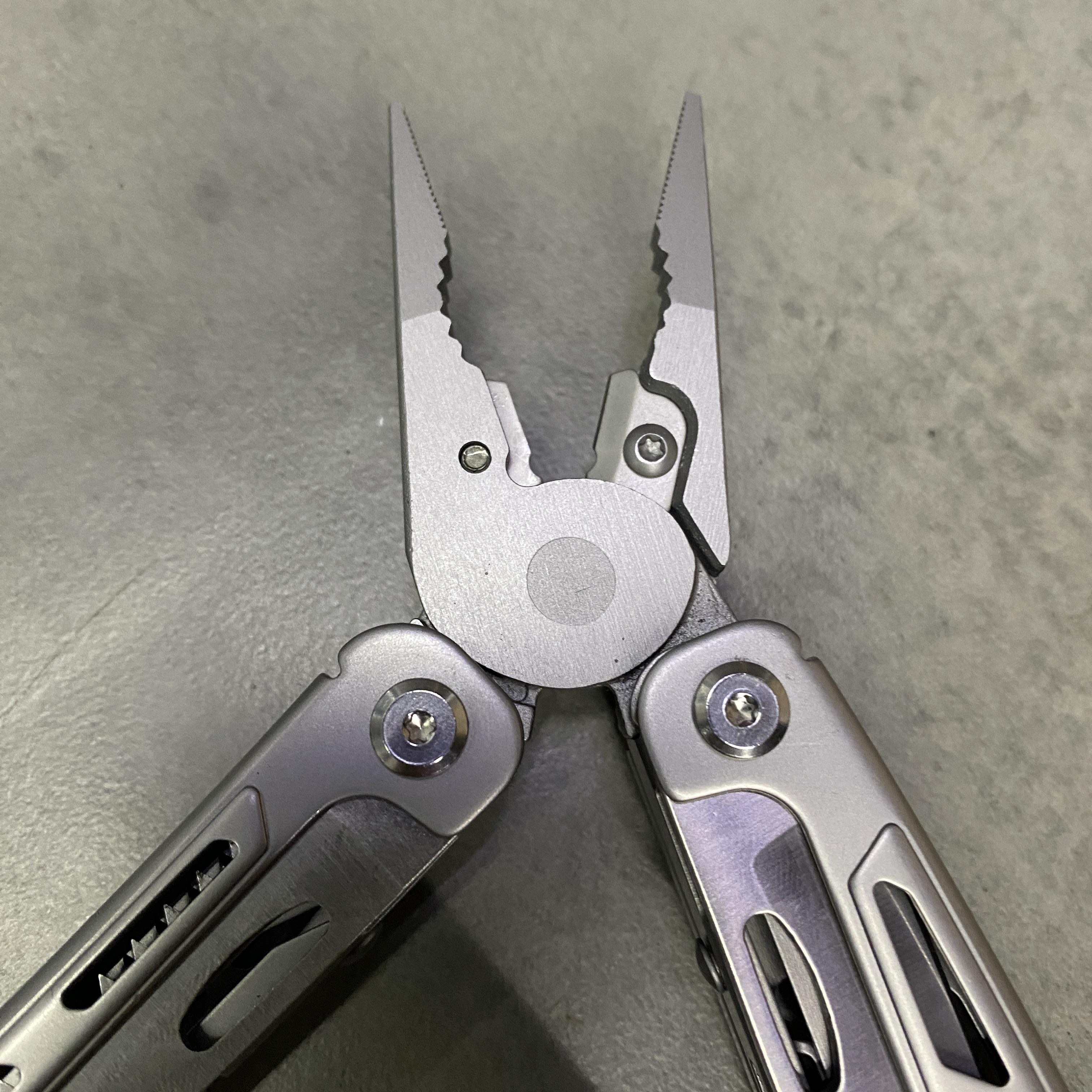 Мультитул Active Launch 4 15 инструментов (244501) - фото 2 Мультитул Active Launch 4 15 инструментов (244501) - фото 2